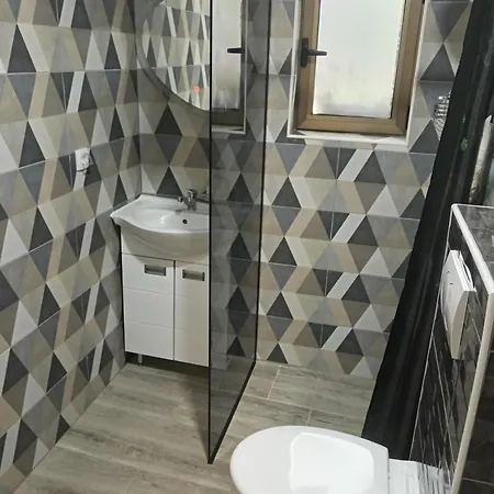 Kristina ネゴティン