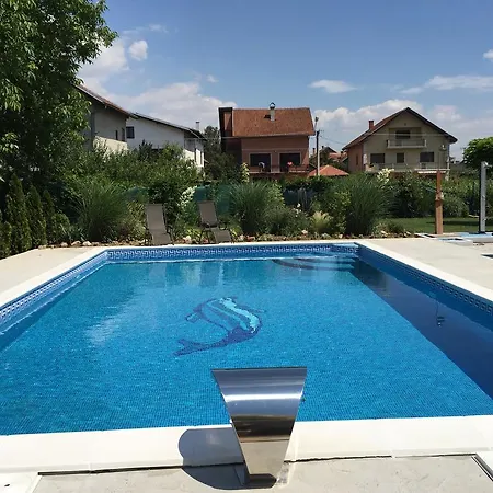 Kristina Guest house